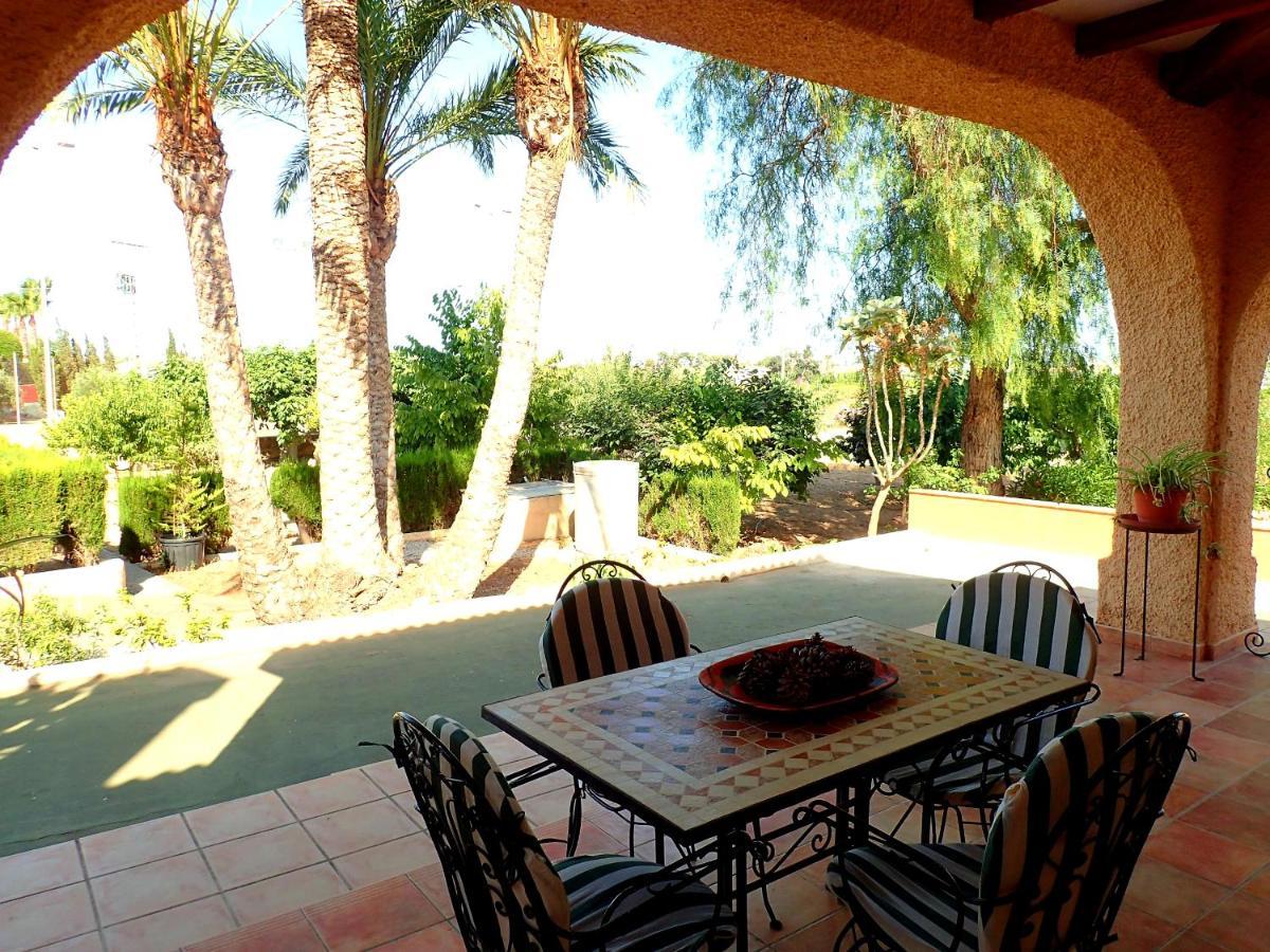 Villa Buganvilla Elche Exteriör bild