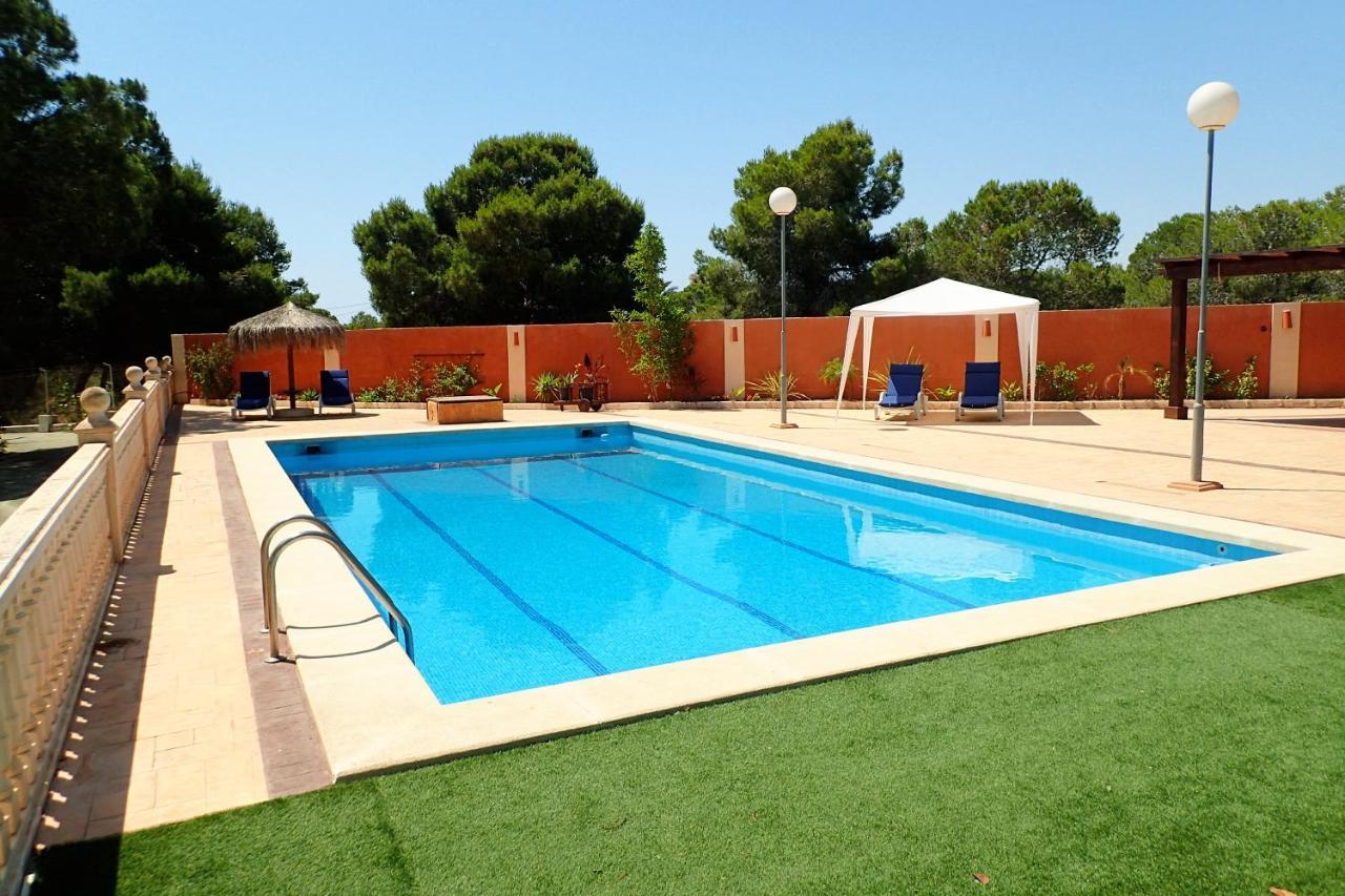 Villa Buganvilla Elche Exteriör bild
