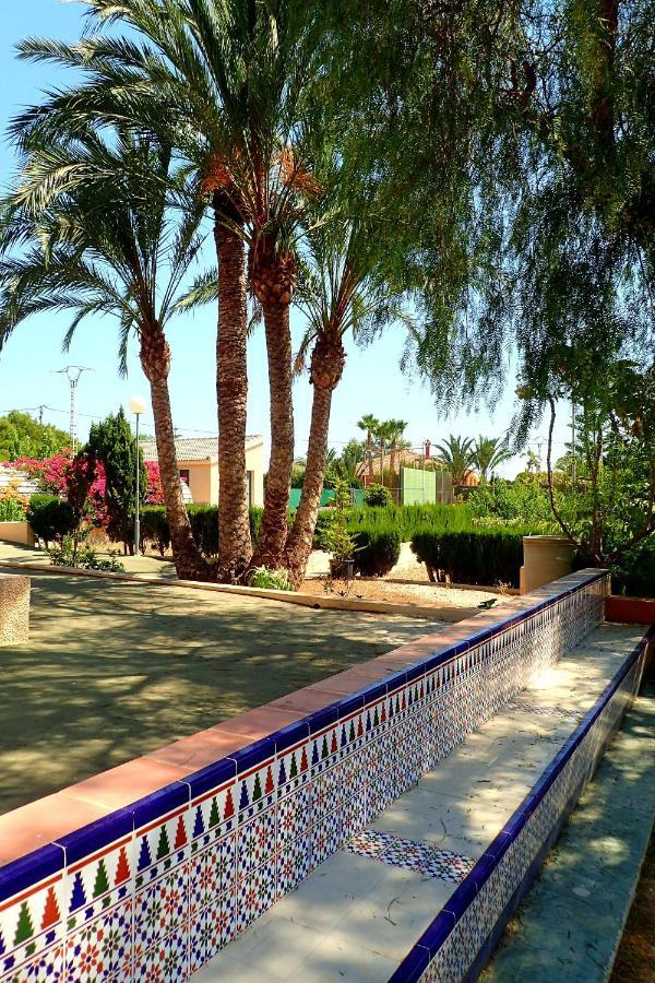 Villa Buganvilla Elche Exteriör bild